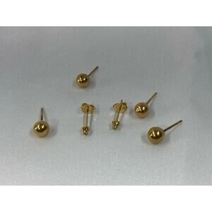Bundle of 14k yellow Gold baby earrings  pair with little diamonds